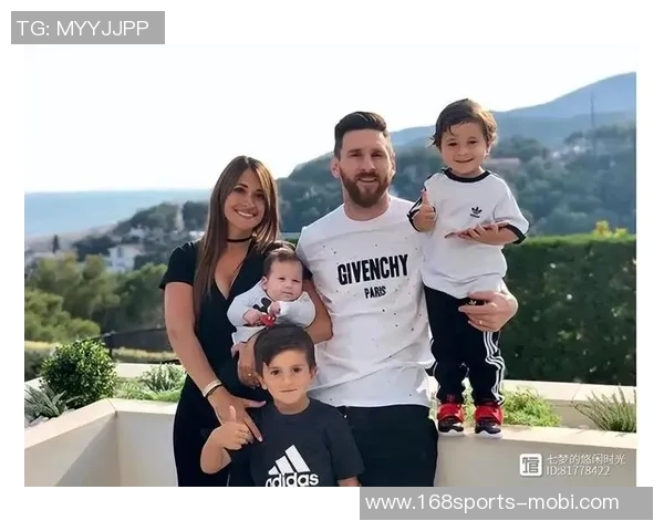 梅西孟买活动获赠印度风格画像与安东内拉共庆浪漫时刻